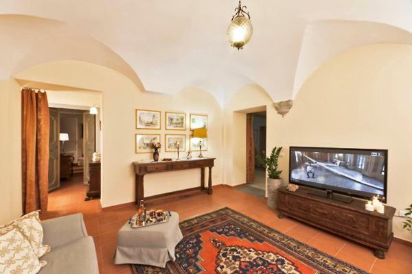 Via Dei Fossi Apartment Firenze Bagian luar foto